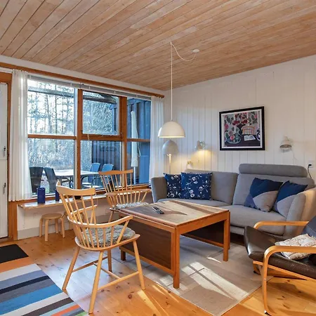 Feriehus In A In Vaeggerlose *
